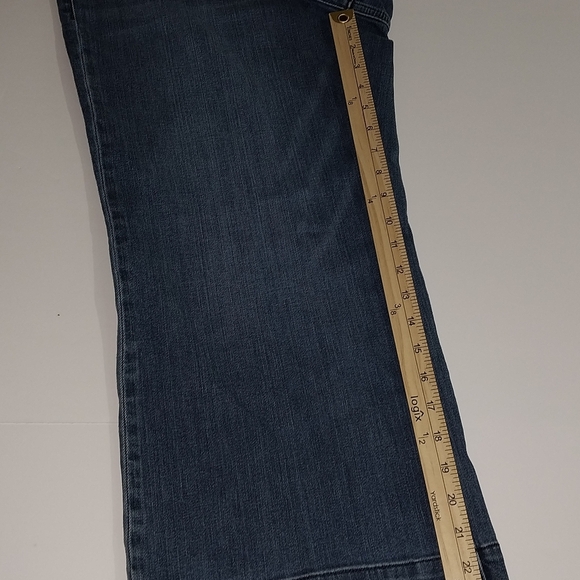 Lands' End Size 16 Women's Flare Wide Leg Blue Jeans - Picture 10 of 12
